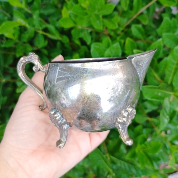 Vintage Silverplated Cauldron/Milk Jug/Creamer - Picture 2 of 4